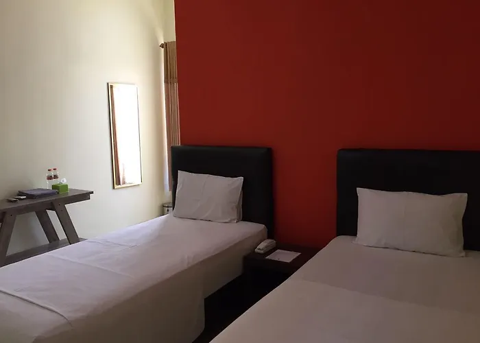 Toedjoeh Enam Homestay Surabaya